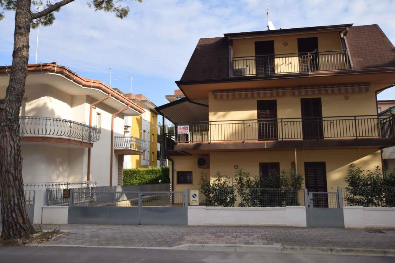 Apartments In Lignano Sabbiadoro 39726 Экстерьер фото