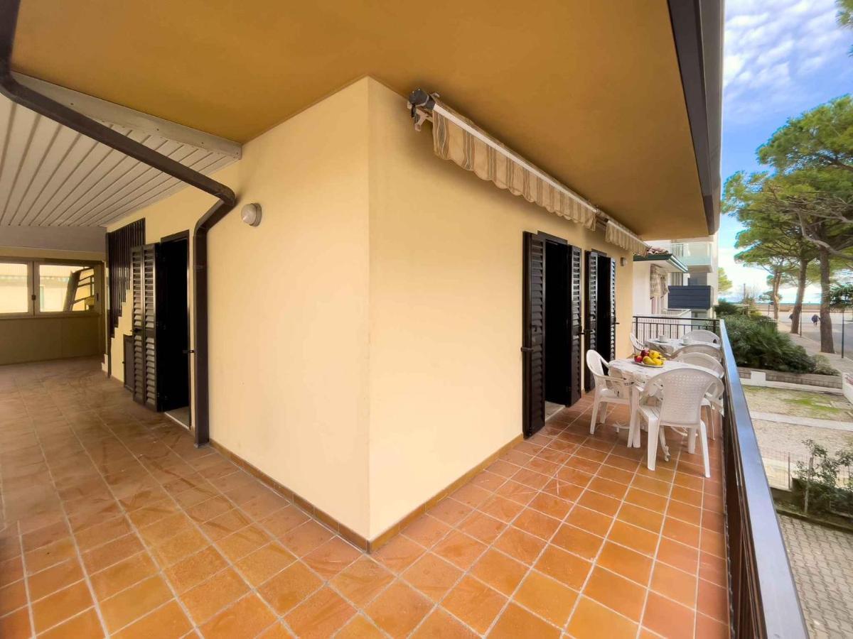 Apartments In Lignano Sabbiadoro 39726 Экстерьер фото