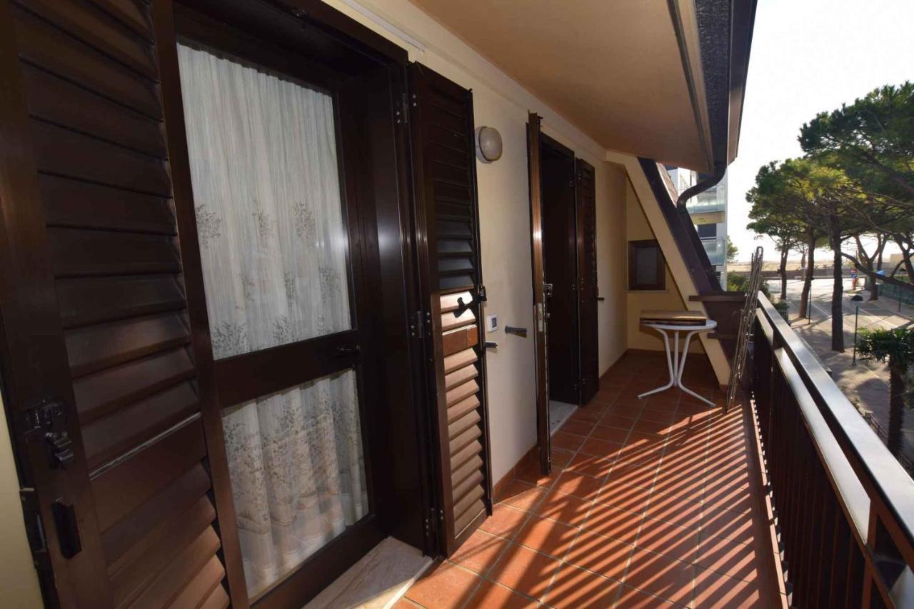 Apartments In Lignano Sabbiadoro 39726 Экстерьер фото