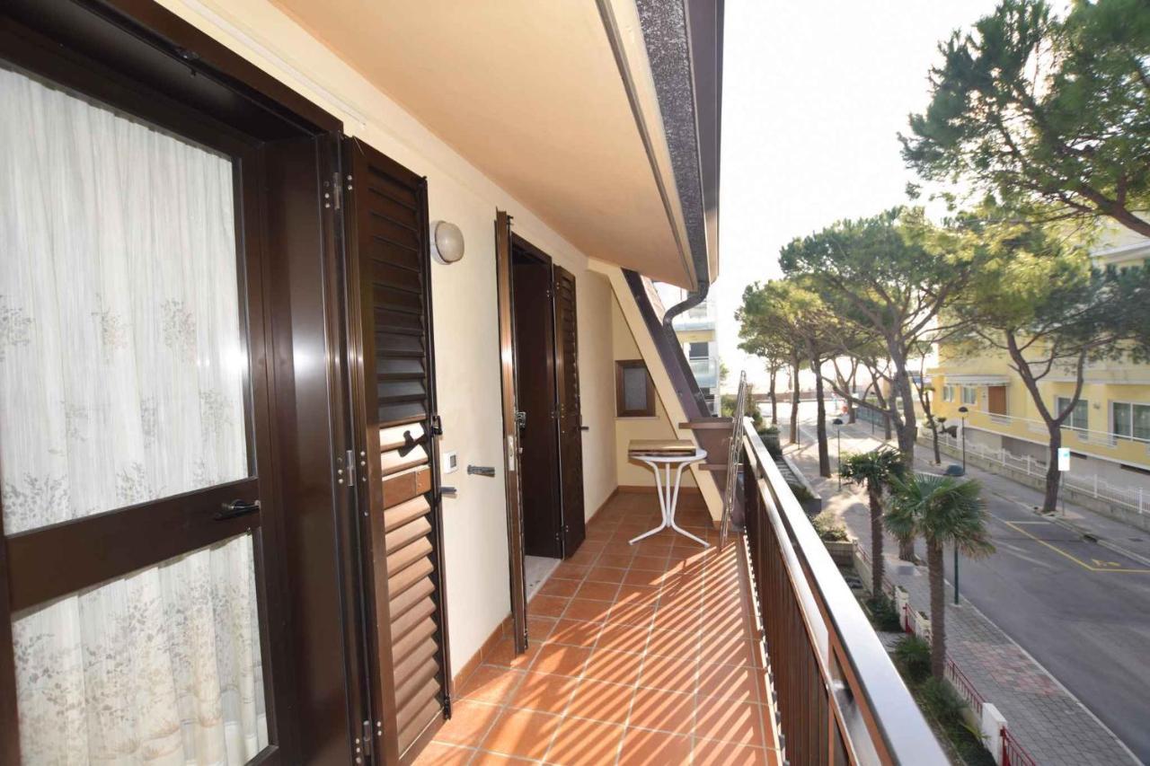 Apartments In Lignano Sabbiadoro 39726 Экстерьер фото